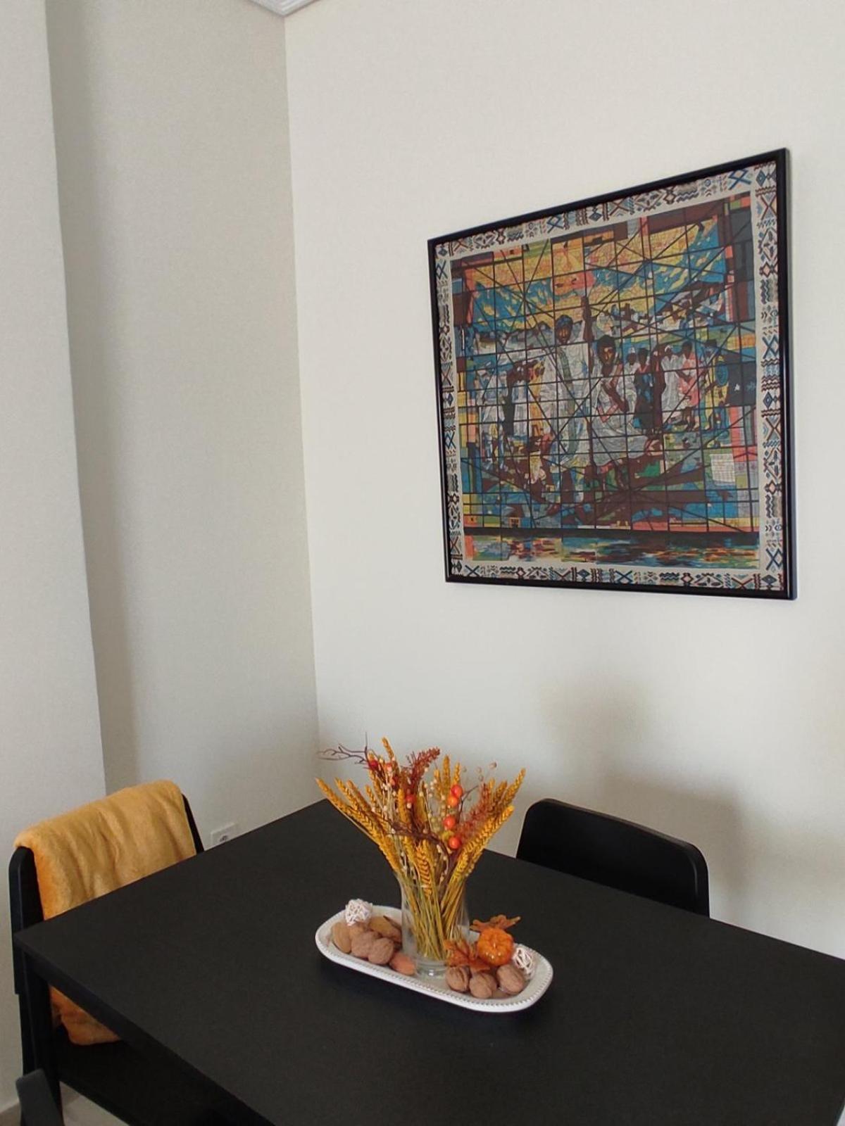 Kristy Apartment Артемида Екстериор снимка