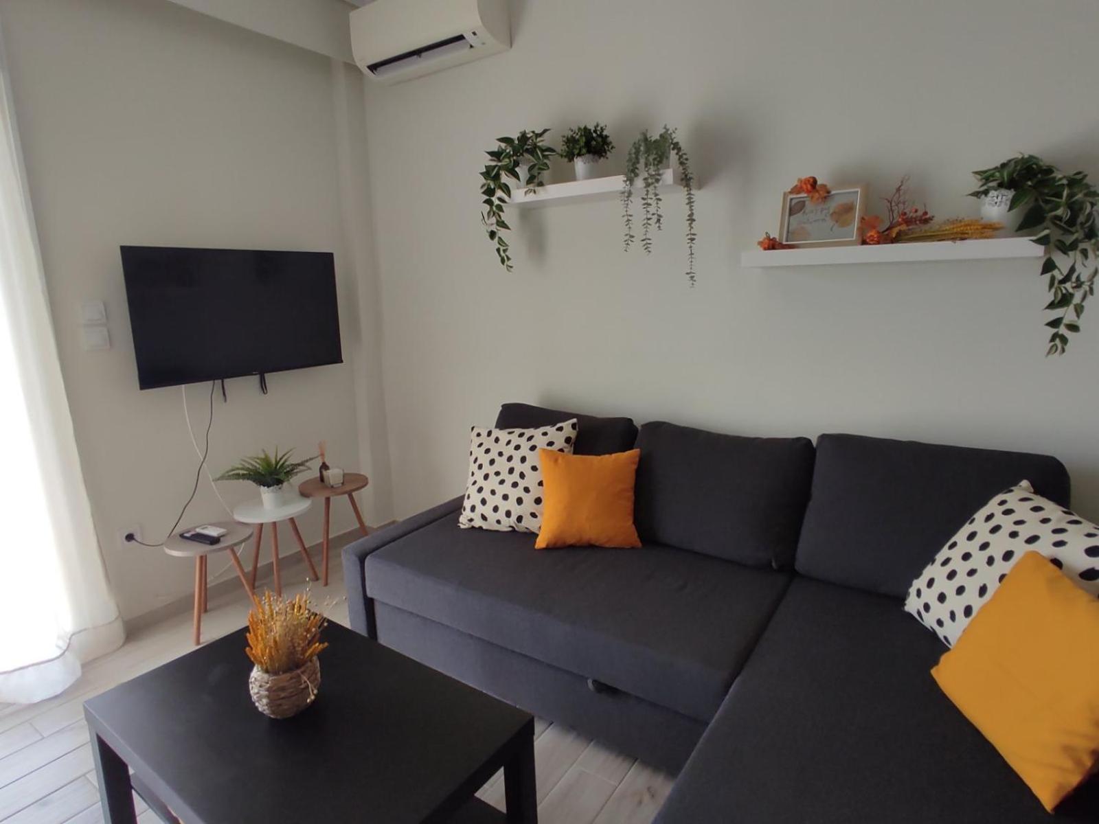 Kristy Apartment Артемида Екстериор снимка